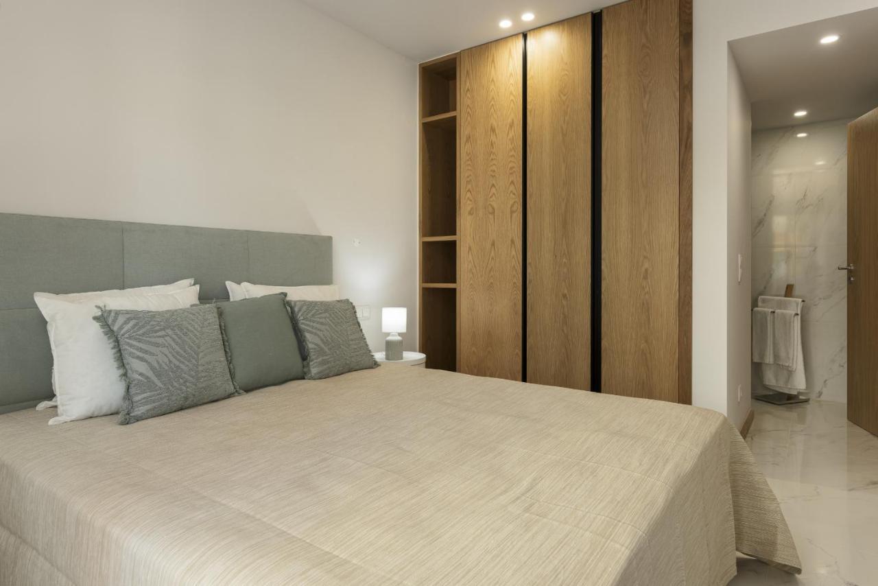 Apartment Miral 5 Sea Front By Hd